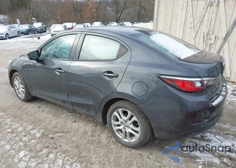 2017 Toyota Yaris Ia from USA, damaged, VIN 3MYDLBYV7HY181850